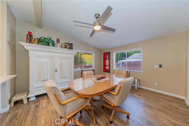 Detail Gallery Image 5 of 43 For 39737 Road 274, Bass Lake,  CA 93604 - 3 Beds | 2 Baths