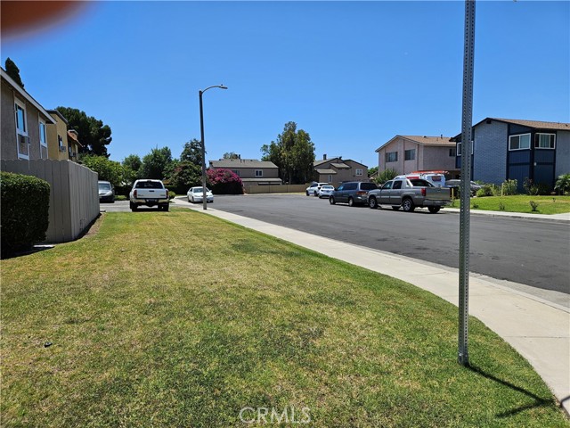 12621 Adelle Street, Garden Grove CA: https://media.crmls.org/medias/ebbe5e0a-ec95-4dd7-8a1d-83d73cba3cfc.jpg