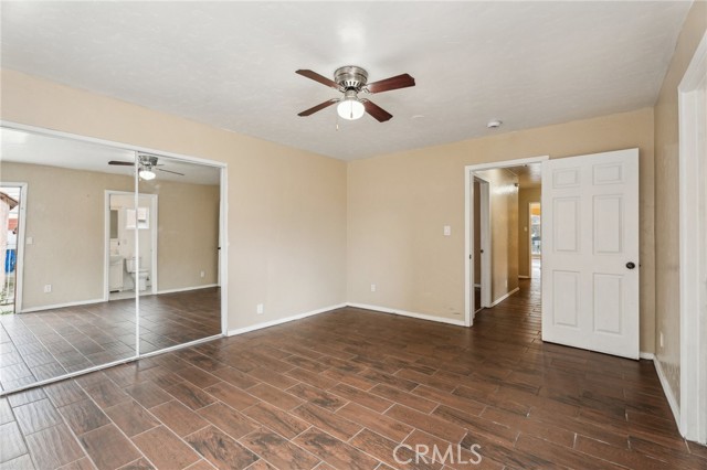124 W 110th Street, Los Angeles CA: https://media.crmls.org/medias/ebbe9a02-af44-4e8f-a797-899b508eb53f.jpg