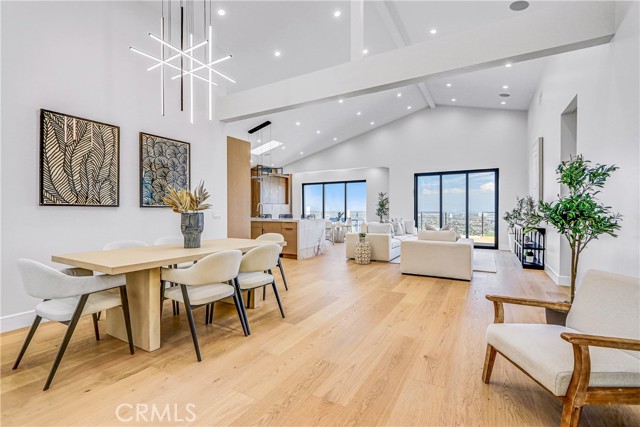 4609 Paseo De Las Tortugas, Torrance CA: https://media.crmls.org/medias/ebbeddcc-b250-4ec6-bdb5-e9574a53fb9c.jpg