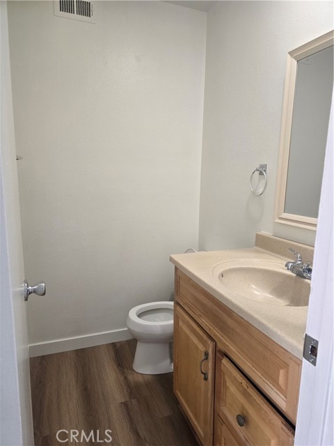 Detail Gallery Image 7 of 16 For 160 Greentree, La Habra,  CA 90631 - 2 Beds | 1/1 Baths