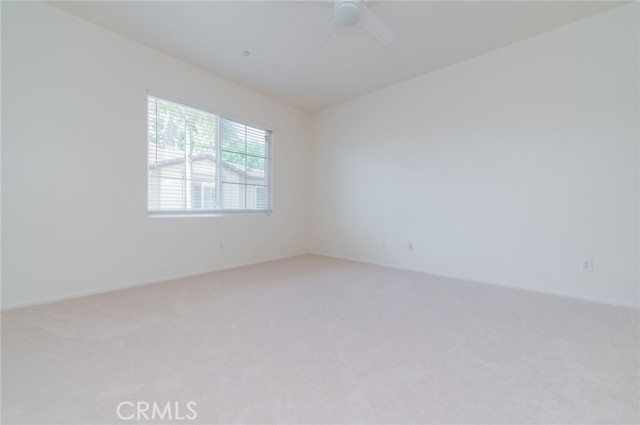 825 Yorkshire, Irvine CA: https://media.crmls.org/medias/ebc02aae-f341-43b0-9907-2d485e514f62.jpg