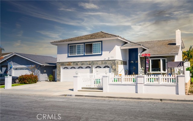 Image 3 for 20162 Mckinley Ln, Huntington Beach, CA 92646