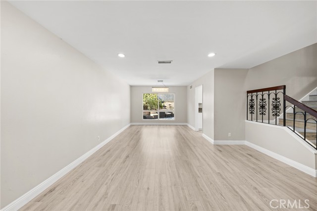 16602 Woodmont photo 5