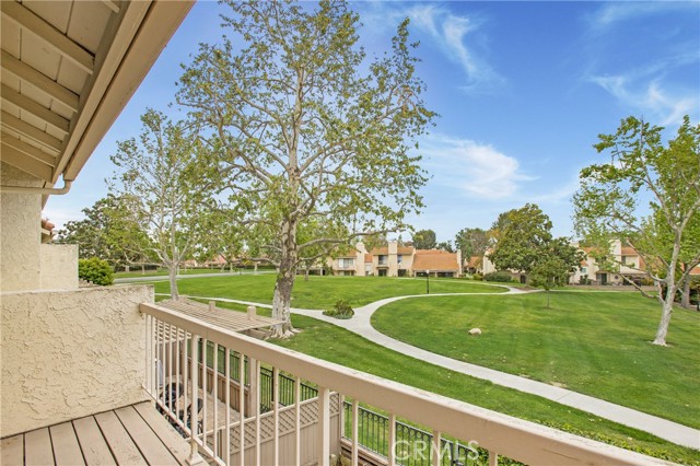 611 Colonial Circle, Fullerton CA: https://media.crmls.org/medias/ebc1528b-0c0b-4920-b50d-6393f7d90ee3.jpg