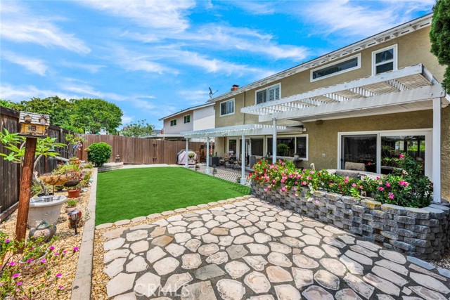 14661 Danborough Road, Tustin CA: https://media.crmls.org/medias/ebc1c0e5-2562-4c66-ad27-005c5d93c3ce.jpg