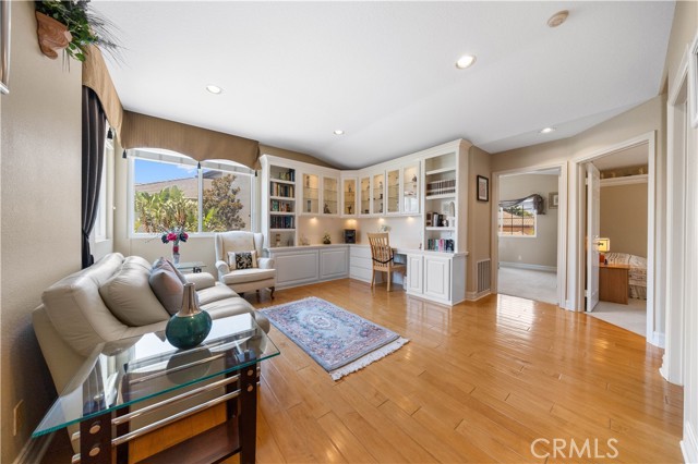 27025 Glaramara Lane, Yorba Linda CA: https://media.crmls.org/medias/ebc1d12d-2995-431a-b05a-294edeb3b785.jpg