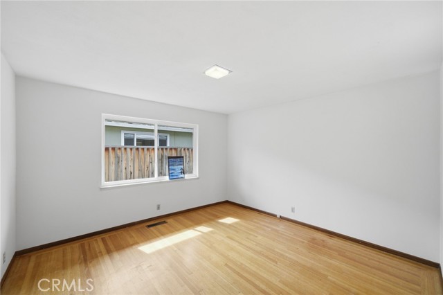 Detail Gallery Image 15 of 24 For 507 Carlyn Ct, Sunnyvale,  CA 94086 - 4 Beds | 2/1 Baths