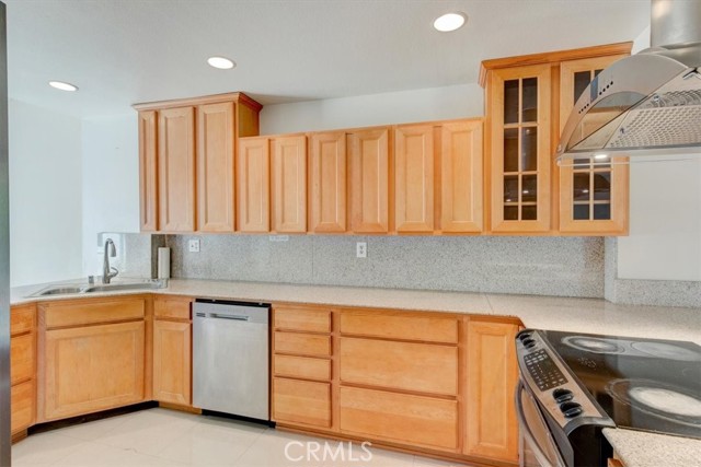 Detail Gallery Image 15 of 30 For 4771 E Fairfield St, Anaheim Hills,  CA 92807 - 3 Beds | 2/1 Baths