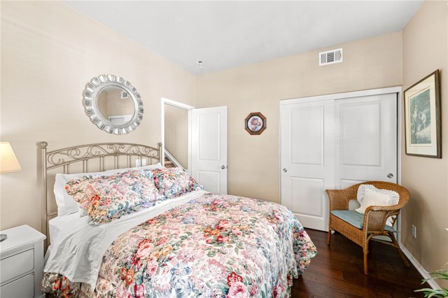 40026 Stowe Road, Temecula CA: https://media.crmls.org/medias/ebc3defb-f7be-4bd9-a1ed-9b832b2cd19b.jpg
