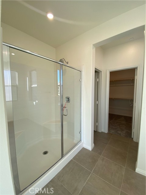 Detail Gallery Image 2 of 6 For 17055 San Bernardino, Fontana,  CA 92335 - 3 Beds | 2 Baths