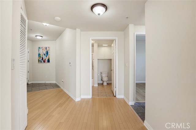2742 Cabrillo Avenue, 212 photo 20