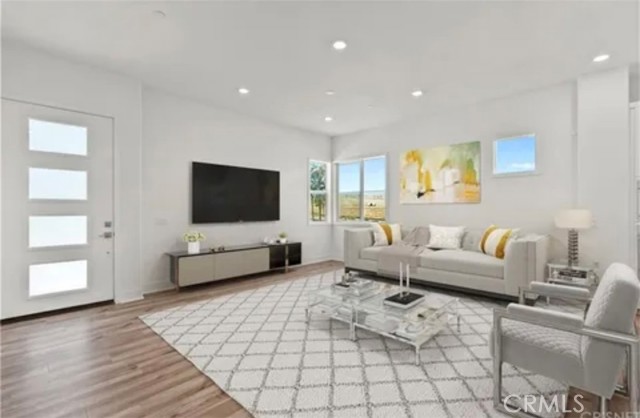 Detail Gallery Image 2 of 56 For 27503 Golden Currant, Valencia,  CA 91381 - 5 Beds | 4/1 Baths