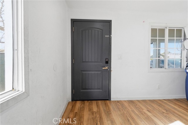 Detail Gallery Image 23 of 54 For 6530 Denver, Los Angeles,  CA 90044 - – Beds | – Baths