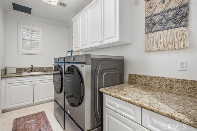 Detail Gallery Image 32 of 75 For 16670 Catalonia Dr, Riverside,  CA 92504 - 4 Beds | 3/1 Baths