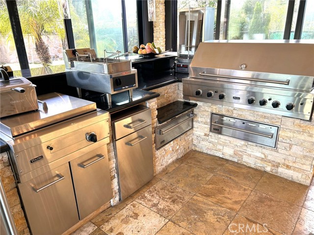 Detail Gallery Image 44 of 56 For 8547 Amestoy, –,  CA 91325 - 5 Beds | 4 Baths