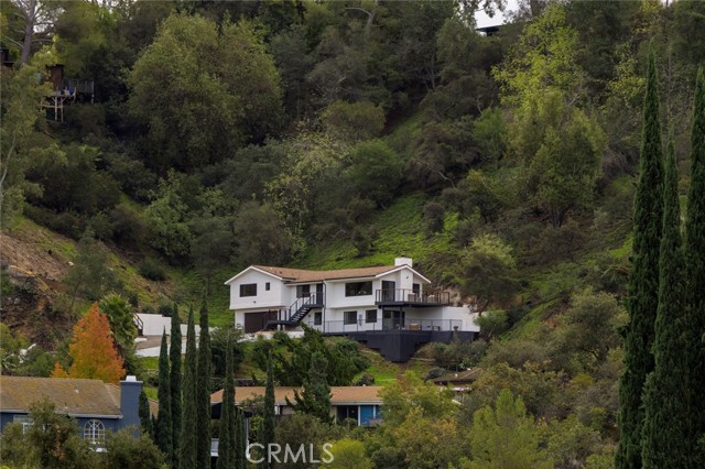 Detail Gallery Image 4 of 66 For 981 Glen Oaks, Pasadena,  CA 91105 - 3 Beds | 3 Baths