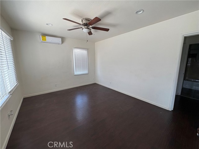 Detail Gallery Image 7 of 10 For 15356 Merrill Ave 2a,  Fontana,  CA 92335 - 1 Beds | 1 Baths