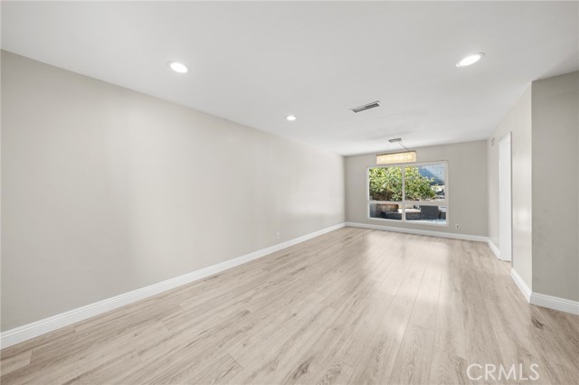 16602 Woodmont photo 16