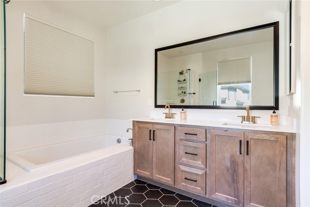 Detail Gallery Image 32 of 37 For 39253 Ceanothus Pl, Temecula,  CA 92591 - 4 Beds | 3/1 Baths