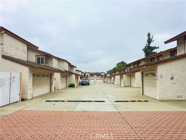 2424 S Diamond Bar Blvd, Diamond Bar CA: https://media.crmls.org/medias/ebcb1e18-fa84-46ae-b63f-4110146a3d84.jpg