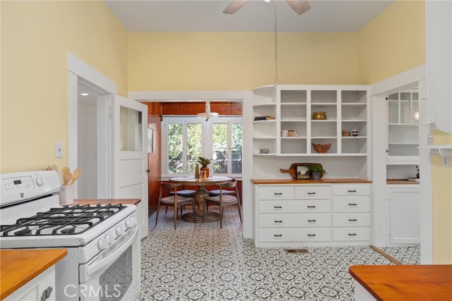 Detail Gallery Image 3 of 61 For 1805 Hemlock St, Chico,  CA 95928 - – Beds | – Baths