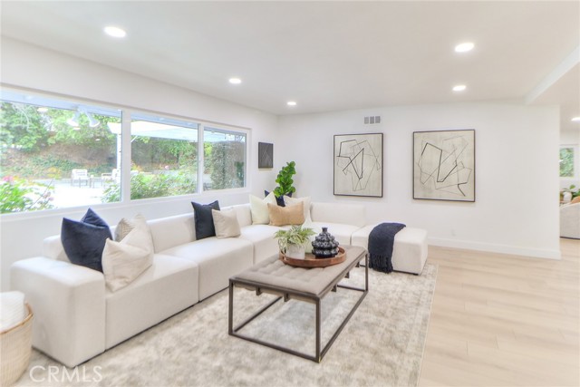 2225 Terraza Place, Fullerton CA: https://media.crmls.org/medias/ebcb4a4e-8fe5-4e58-b61f-53ec9743edc8.jpg