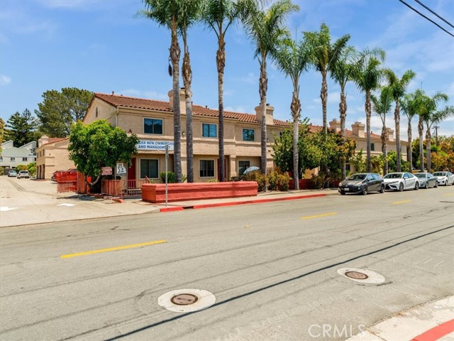 60 Casa Street, San Luis Obispo CA: https://media.crmls.org/medias/ebcbab16-4bb8-4d9e-8b5d-cd350ed897b4.jpg