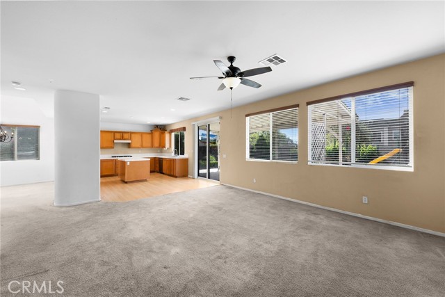 Detail Gallery Image 15 of 32 For 23281 Highland Oaks Ct, Wildomar,  CA 92595 - 4 Beds | 3 Baths