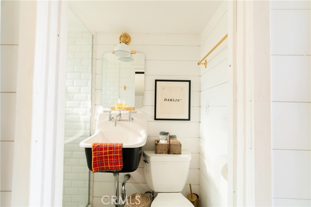 Detail Gallery Image 35 of 47 For 2810 Painted Post Pass, Pioneertown,  CA 92268 - 2 Beds | 3 Baths