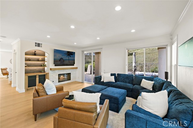Detail Gallery Image 14 of 42 For 12 Kingfisher Ct, Trabuco Canyon,  CA 92679 - 5 Beds | 2/1 Baths