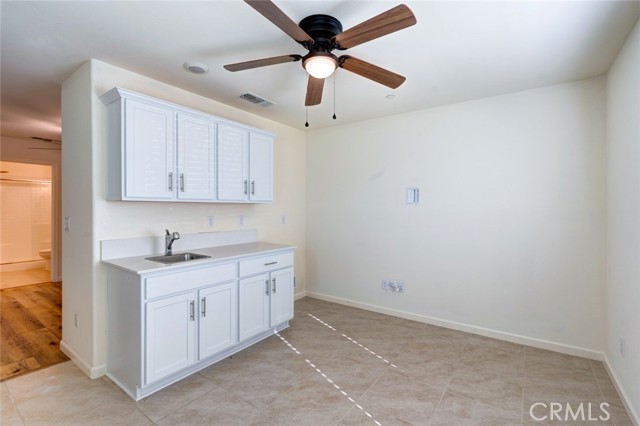 Detail Gallery Image 16 of 75 For 753 Heitz Way, Merced,  CA 95348 - 5 Beds | 3/1 Baths