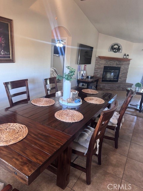 Detail Gallery Image 4 of 10 For 9271 Espada Ave, Hesperia,  CA 92345 - 3 Beds | 2 Baths