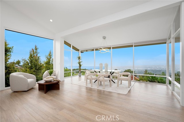 952 Via Del Monte, Palos Verdes Estates CA: https://media.crmls.org/medias/ebcf861f-9e46-466d-9e0a-6cd0b1c27425.jpg