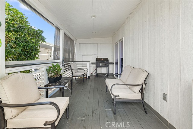 Detail Gallery Image 2 of 19 For 760 E 9th St #117,  San Bernardino,  CA 92410 - 3 Beds | 1 Baths