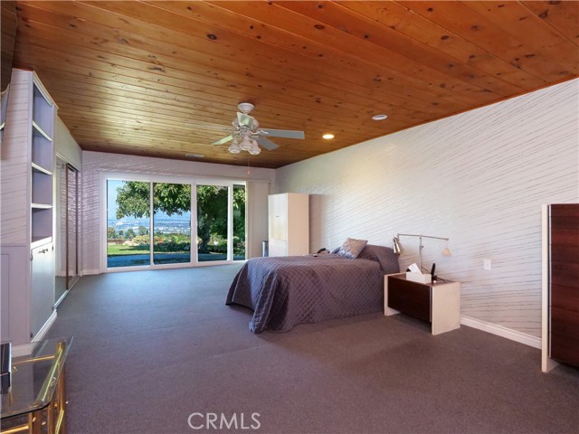 Primary Bedroom with Ensuite & Closet