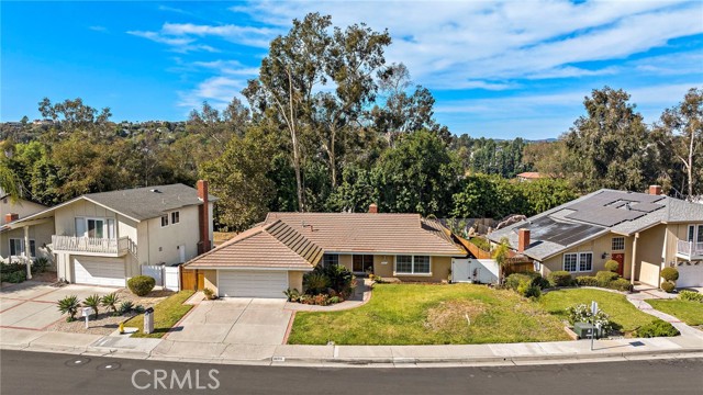 Detail Gallery Image 1 of 36 For 25711 Chrisanta Dr, Mission Viejo,  CA 92691 - 3 Beds | 2 Baths