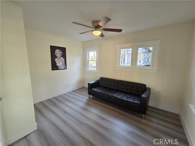 Detail Gallery Image 6 of 9 For 127 W Colton, Redlands,  CA 92374 - 3 Beds | 1/1 Baths