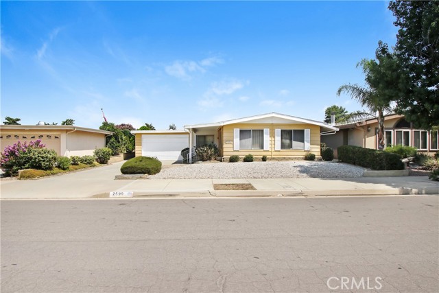 Detail Gallery Image 25 of 25 For 2590 Silver Oak Way, Hemet,  CA 92545 - 2 Beds | 2 Baths