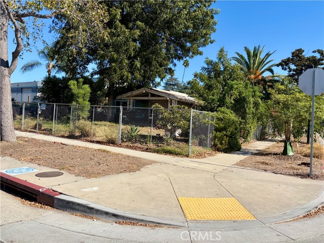 1642 South Central photo 7