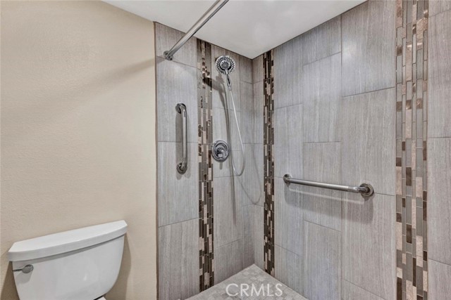 Detail Gallery Image 22 of 32 For 8466 Idlewild, Huntington Beach,  CA 92646 - 3 Beds | 2 Baths