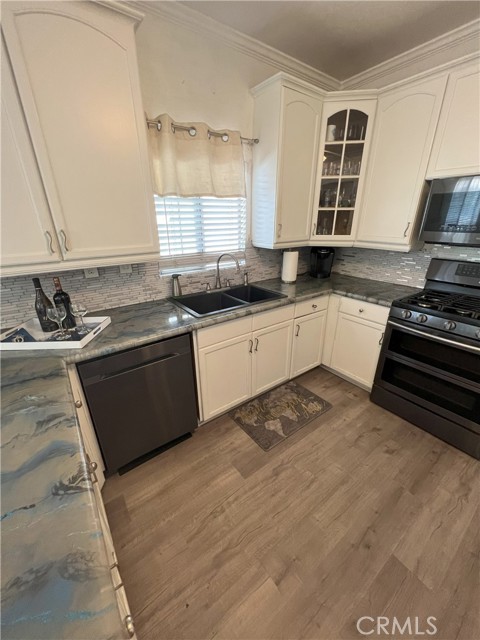 Image 4 of 16 For 657 1st Street