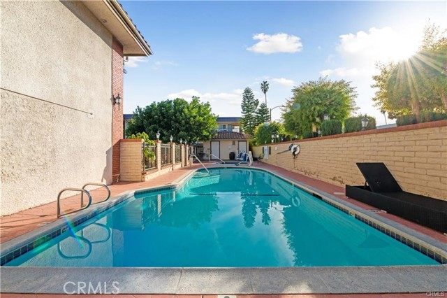 Image 32 of 43 For 2156 Colorado Boulevard