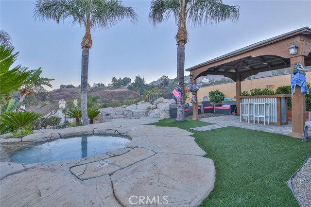 Detail Gallery Image 44 of 51 For 11345 Breithorn Ct, Riverside,  CA 92503 - 4 Beds | 2/1 Baths