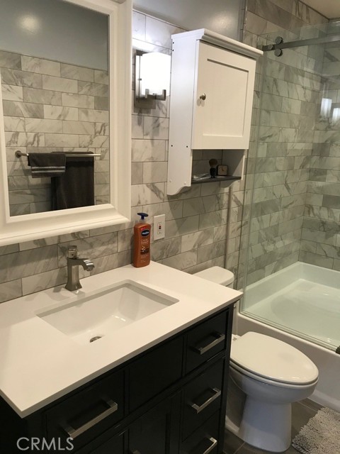 3800 STOCKER ST, View Park CA: https://media.crmls.org/medias/ebd7f86c-1bcb-48ef-a305-ed7d4e1baba2.jpg
