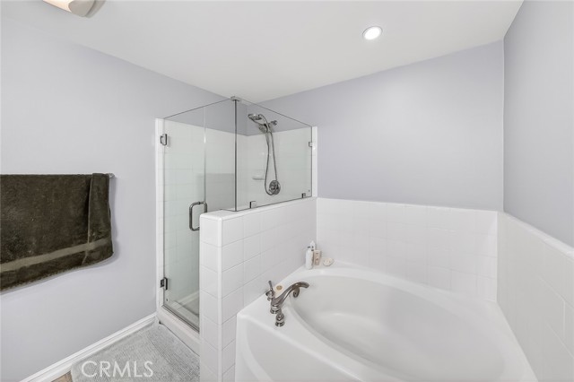 629 Traction, Los Angeles CA: https://media.crmls.org/medias/ebd813c6-1d96-4d25-9283-c59a3c155f4d.jpg