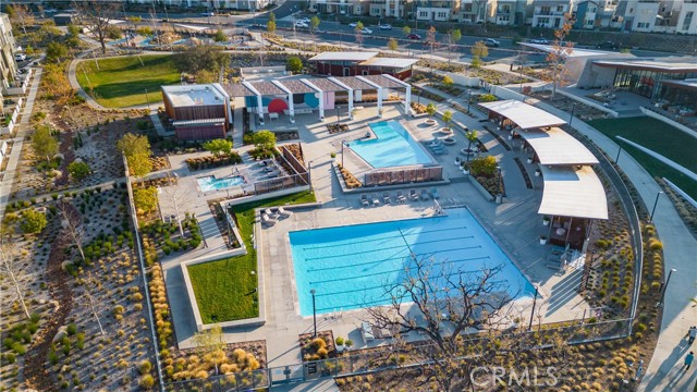 Detail Gallery Image 33 of 39 For 27078 Painted Sky Way, Valencia,  CA 91381 - 3 Beds | 2/1 Baths