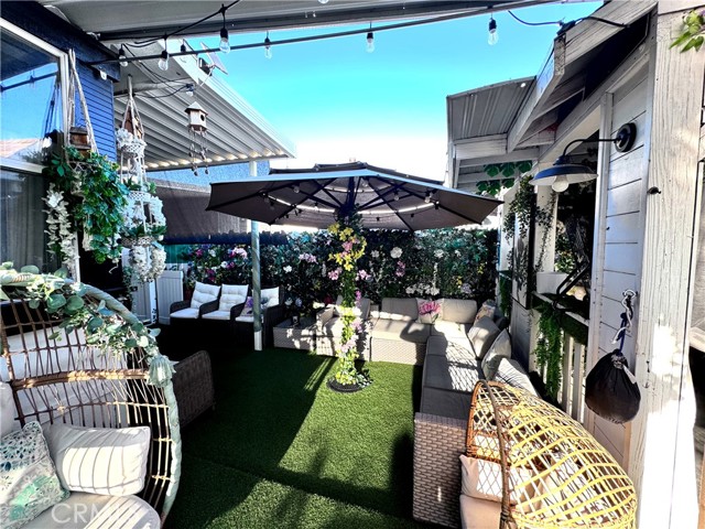 Detail Gallery Image 18 of 46 For 6130 Camino Real #242,  Jurupa Valley,  CA 92509 - 4 Beds | 2 Baths