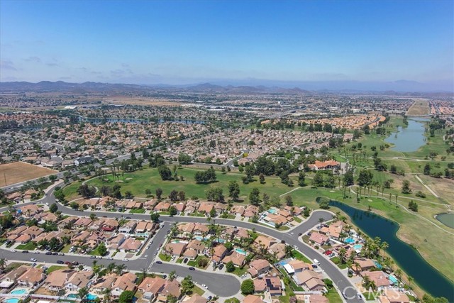 29870 Corte Cruzada, Menifee CA: https://media.crmls.org/medias/ebd91392-0671-48a2-b66b-2b8729af6326.jpg