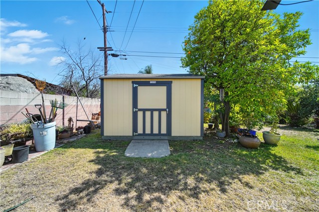 17934 E Newburgh Street, Azusa CA: https://media.crmls.org/medias/ebd9807b-63e6-4b55-be4e-3be39be42810.jpg